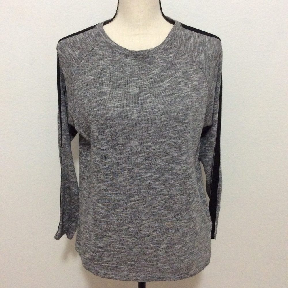 ZARA TRF Gray and Black Knit Pullover Lightweight sweater